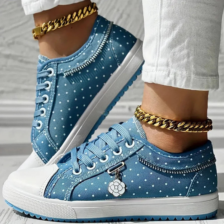 Dalma | Elegáns női sneaker virágos részletekkel