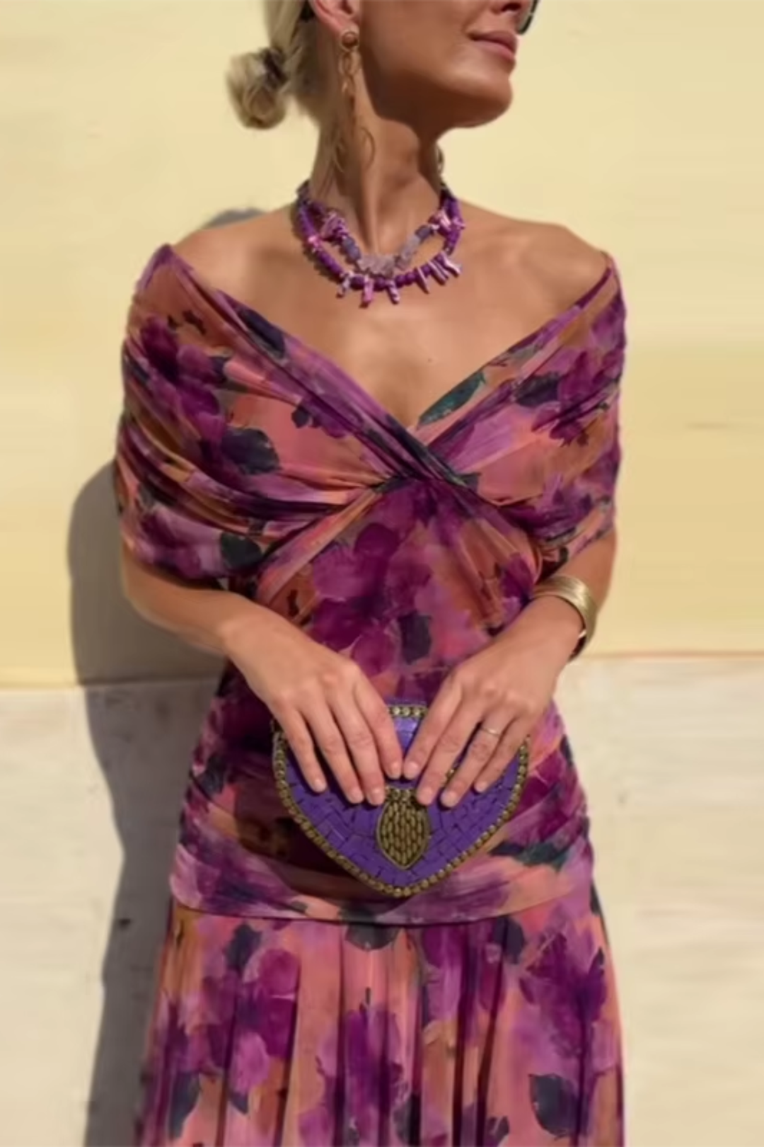 Louise | Elegáns Maxi Ünnepi Ruha V-alakú Kivágással