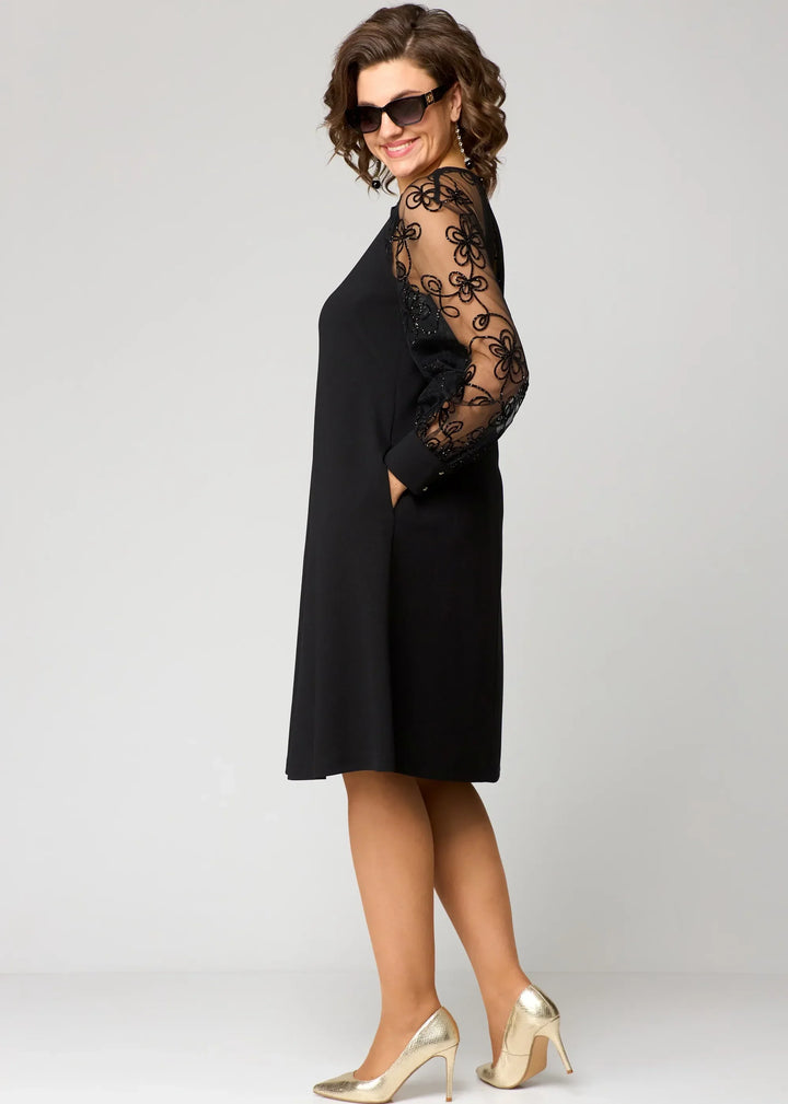 Bella™- Elegáns Csipke Ruha