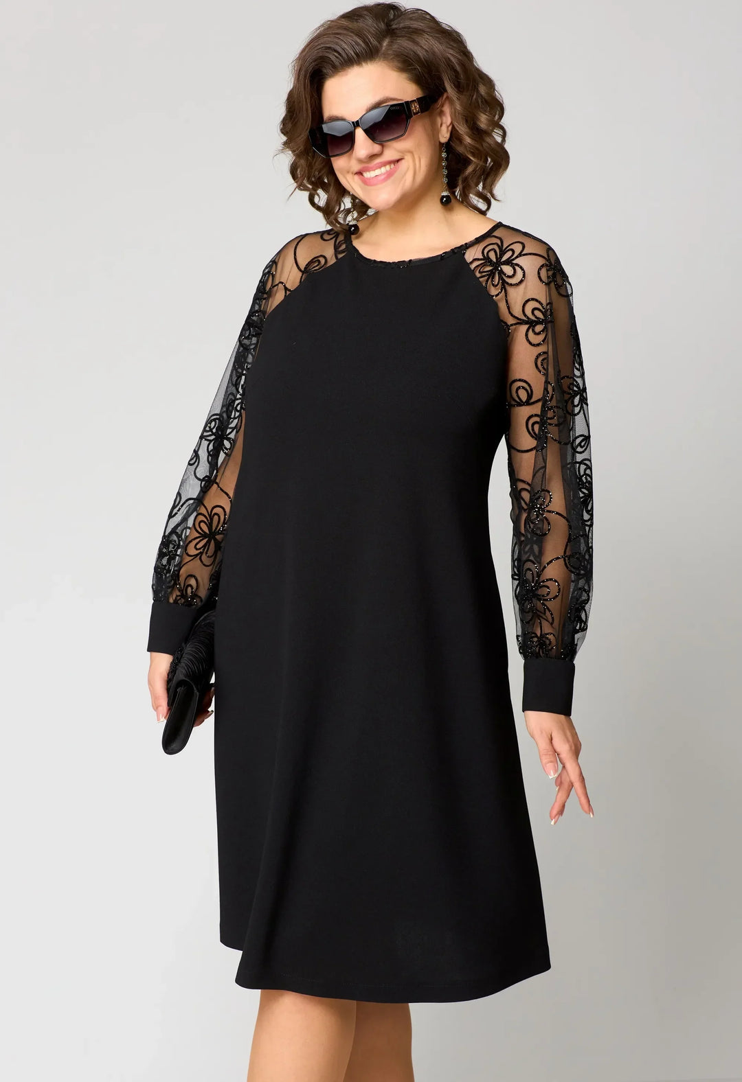 Bella™- Elegáns Csipke Ruha